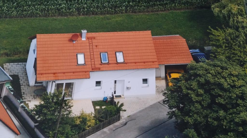 Вилла Wiflinger Graben Einfamilienhaus Worth Экстерьер фото